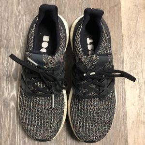 Black Adidas Ultra Boost Size 5
